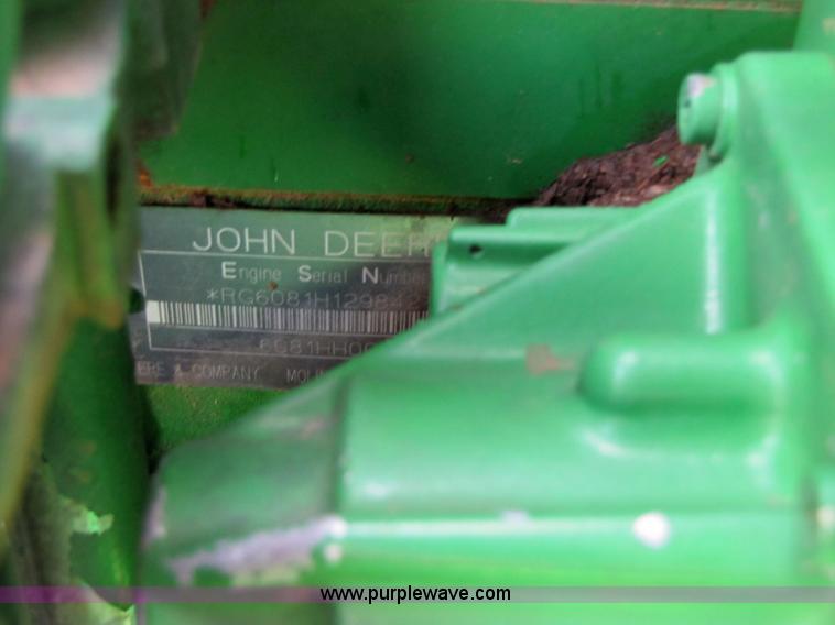 image for item 6912 2001 John Deere 9750STS 4x4 combine