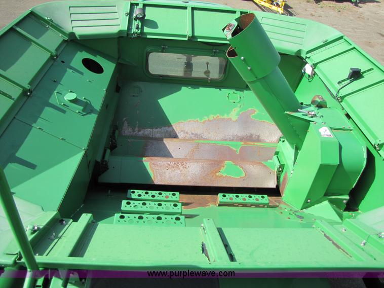 image for item 6912 2001 John Deere 9750STS 4x4 combine