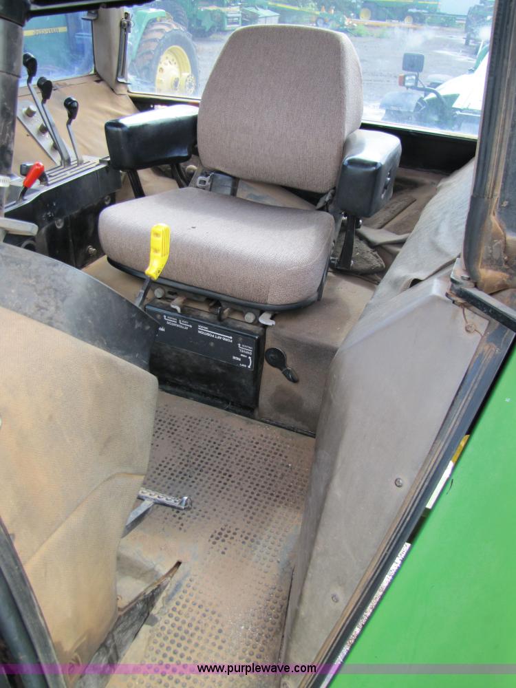 image for item 6914 1993 John Deere 4960 MFWD tractor