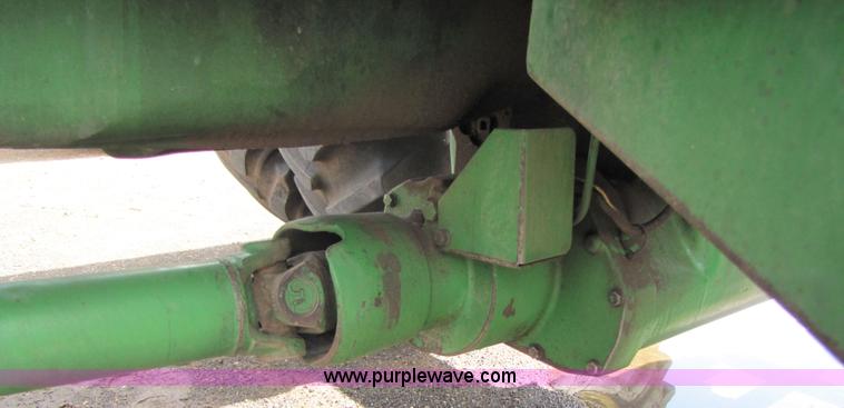 image for item 6914 1993 John Deere 4960 MFWD tractor