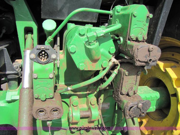 image for item 6914 1993 John Deere 4960 MFWD tractor