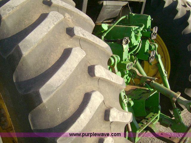 image for item 6914 1993 John Deere 4960 MFWD tractor
