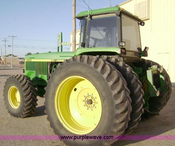 image for item 6914 1993 John Deere 4960 MFWD tractor