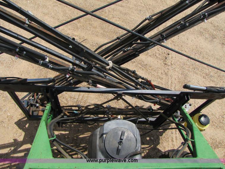 image for item 6915 1995 John Deere 6500 self-propelled Hi-Cycle sprayer