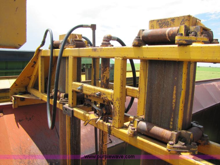 image for item 6920 Bush Hog CMB6932S module builder