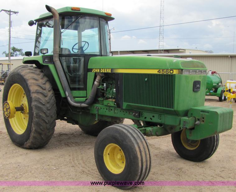 image for item 6922 1992 John Deere 4560 tractor