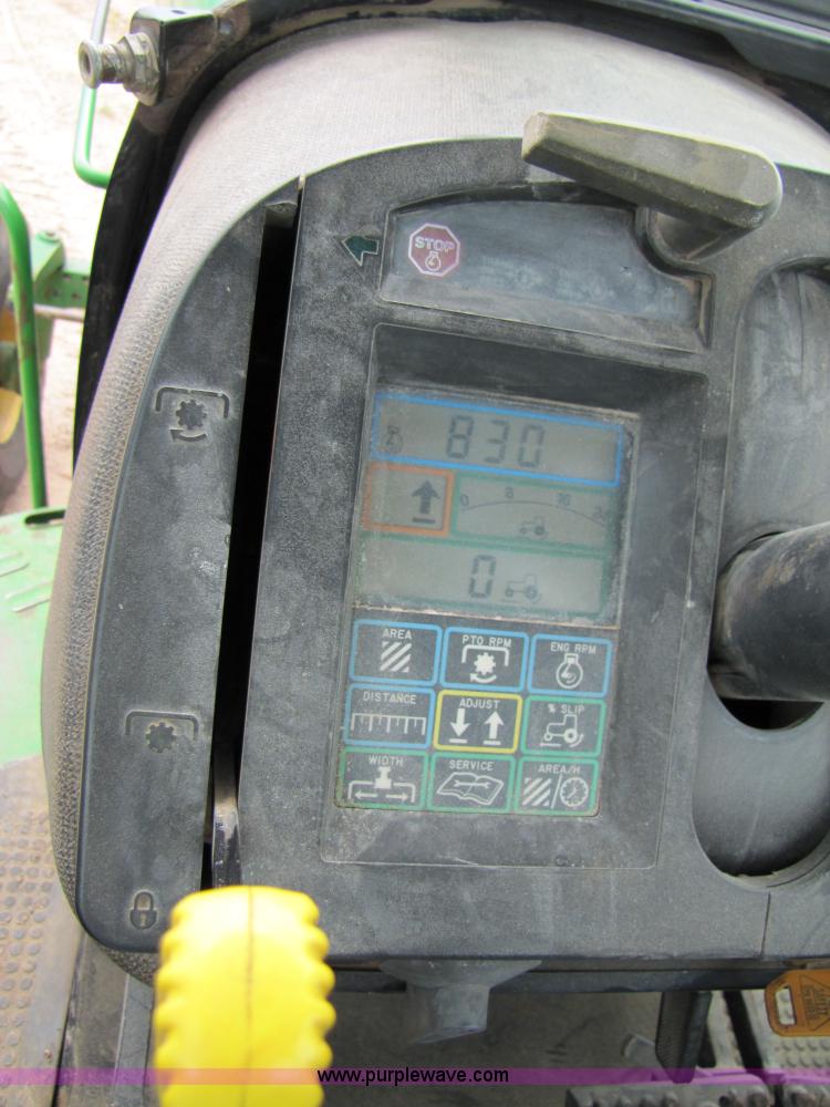 image for item 6922 1992 John Deere 4560 tractor