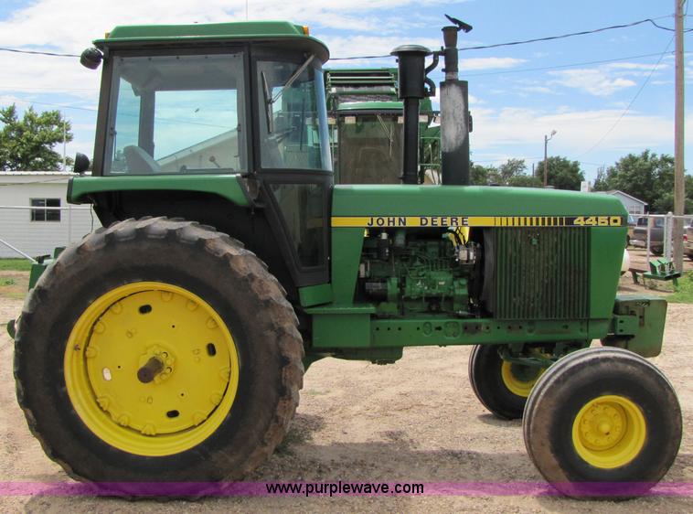 image for item 6926 1984 John Deere 4450 tractor