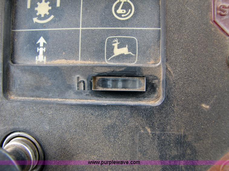 image for item 6926 1984 John Deere 4450 tractor