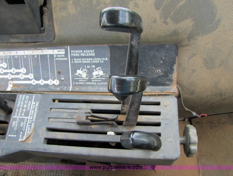 image for item 6926 1984 John Deere 4450 tractor