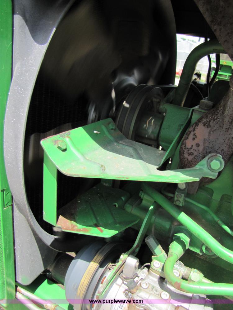 image for item 6926 1984 John Deere 4450 tractor