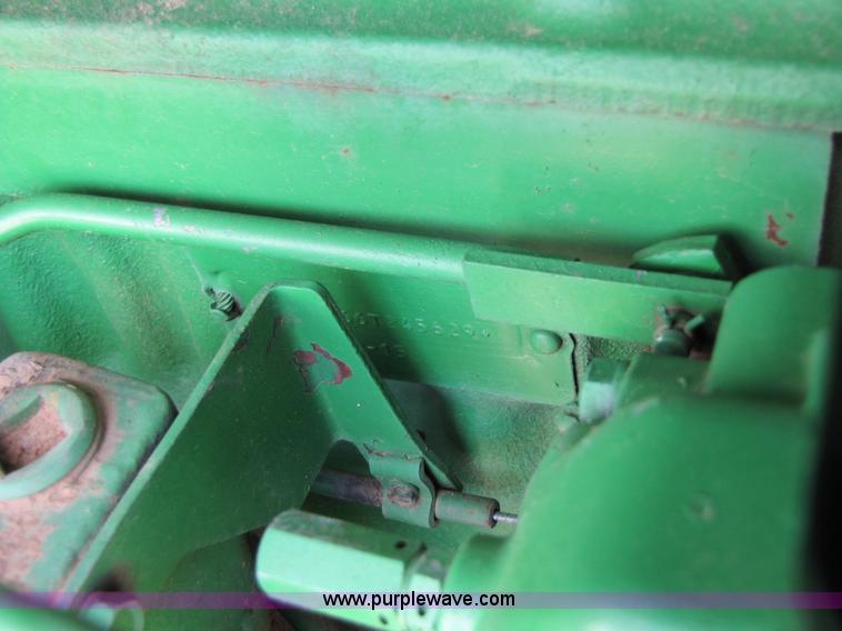 image for item 6926 1984 John Deere 4450 tractor