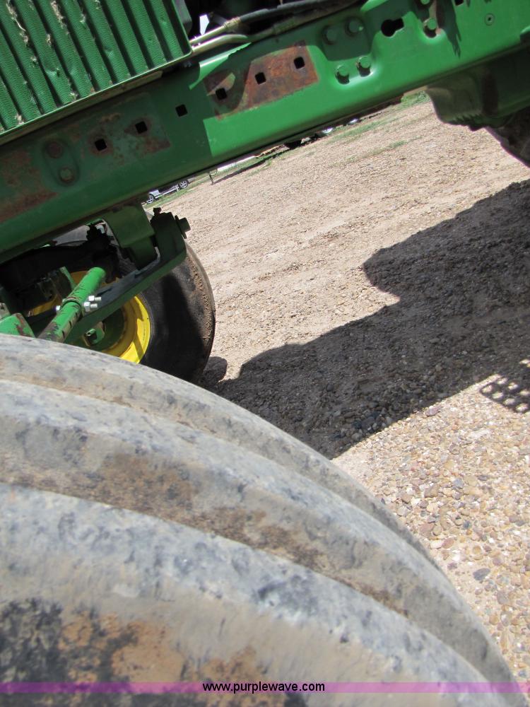 image for item 6926 1984 John Deere 4450 tractor