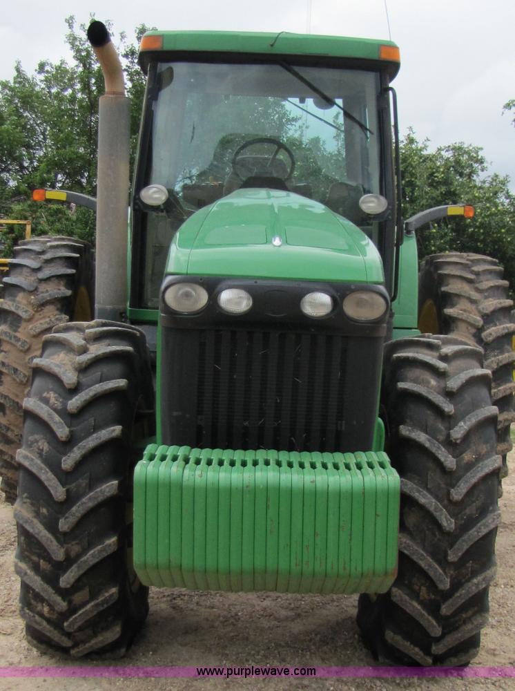image for item 6927 2002 John Deere 8520 MFWD tractor
