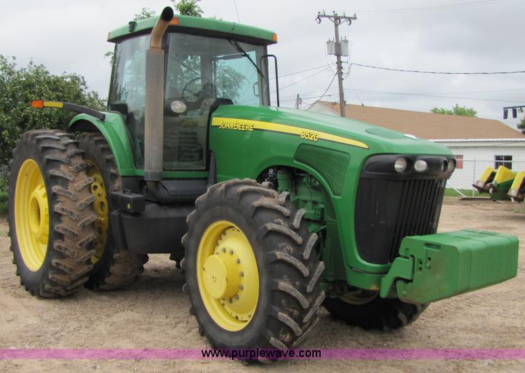 image for item 6927 2002 John Deere 8520 MFWD tractor