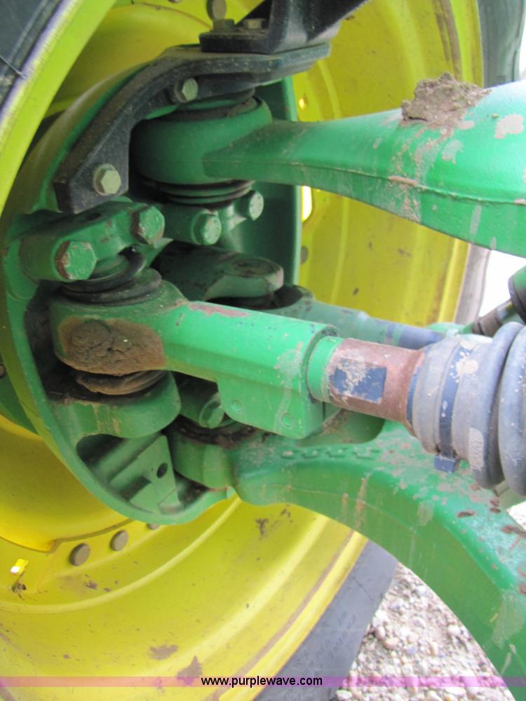 image for item 6927 2002 John Deere 8520 MFWD tractor