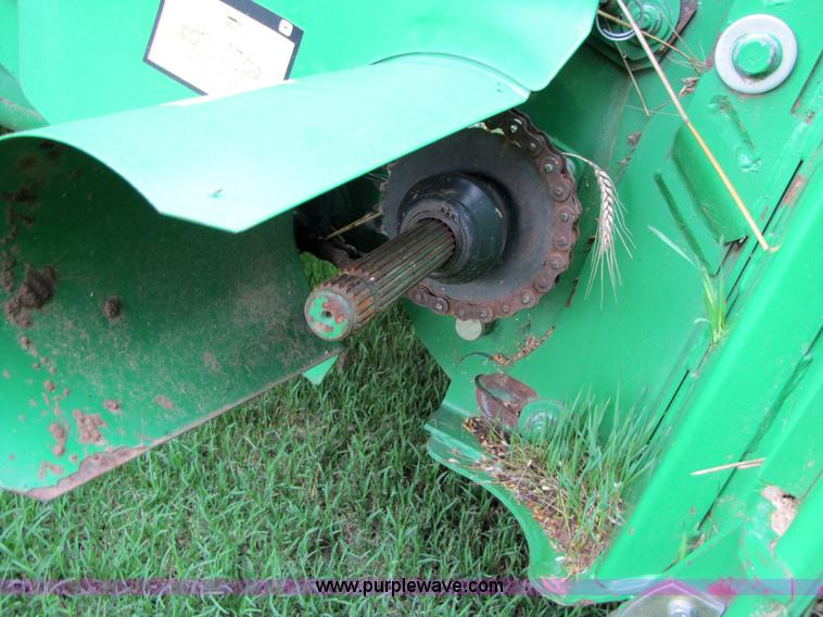 image for item 6928 2005 John Deere 9860STS combine