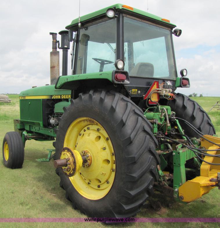 image for item 6929 1989 John Deere 4755 tractor