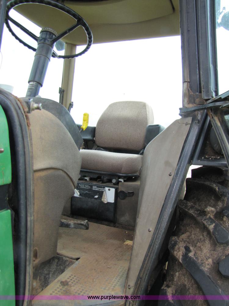 image for item 6929 1989 John Deere 4755 tractor