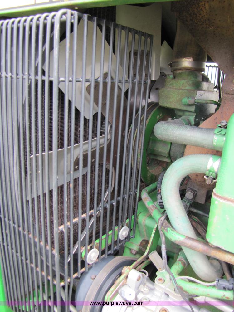 image for item 6929 1989 John Deere 4755 tractor