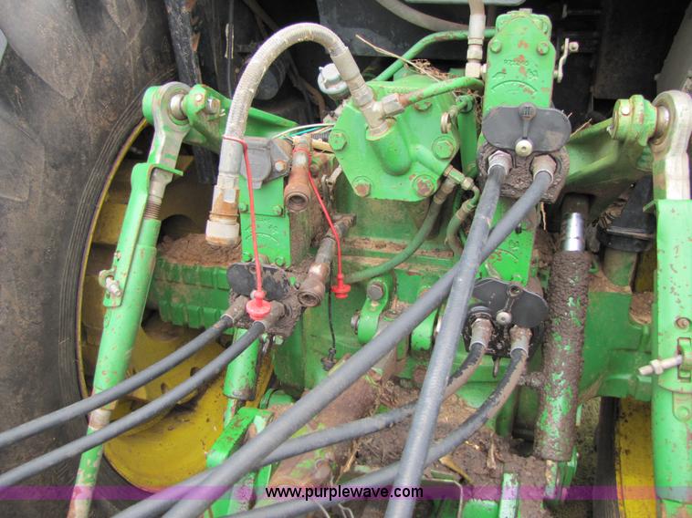 image for item 6929 1989 John Deere 4755 tractor