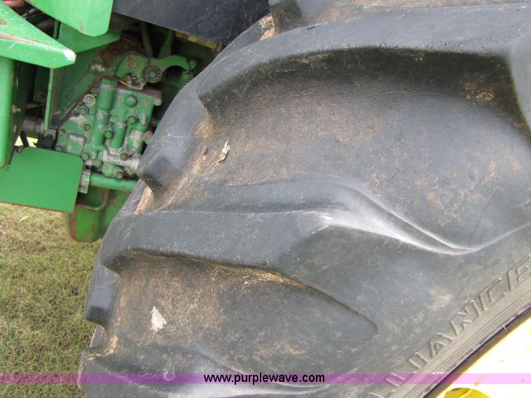 image for item 6929 1989 John Deere 4755 tractor