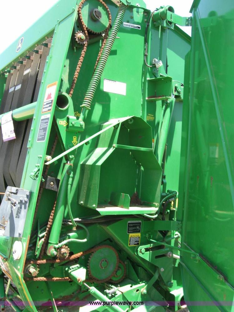 image for item 6931 2002 John Deere 567 5x6 round baler