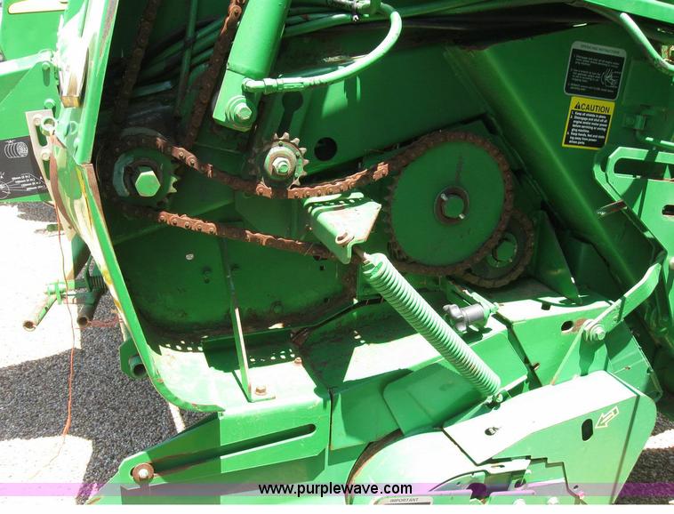 image for item 6932 2002 John Deere 567 5x6 round baler