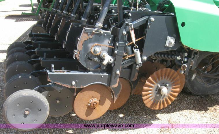 image for item 6934 1998 Great Plains 3N-3010P grain drill