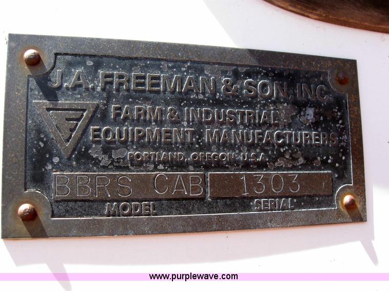 image for item 6936 Freeman 5000 bale mover