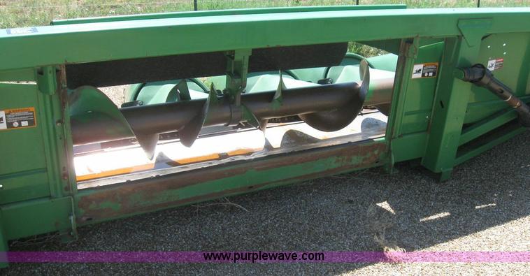 image for item 6937 2005 John Deere 1293 cornhead