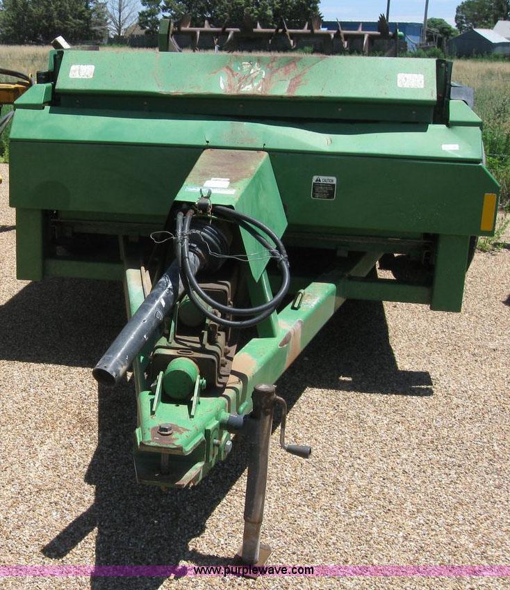 image for item 6943 John Deere 785 manure spreader