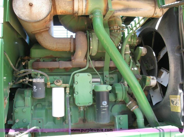 image for item 6945 1998 John Deere 6850 self-propelled forage harvester