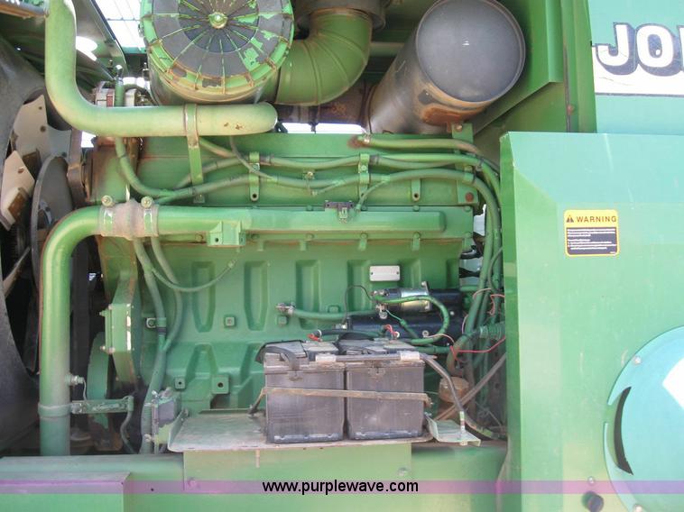 image for item 6945 1998 John Deere 6850 self-propelled forage harvester