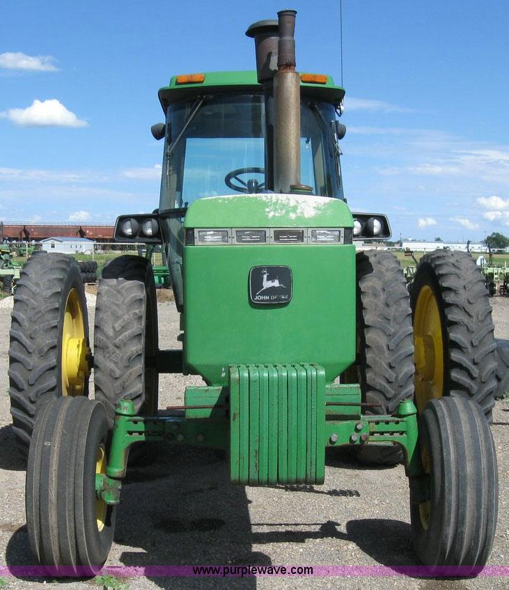 image for item 6950 1991 John Deere 4755 tractor