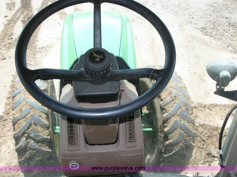 image for item 6964 2004 John Deere 8420 MFWD tractor