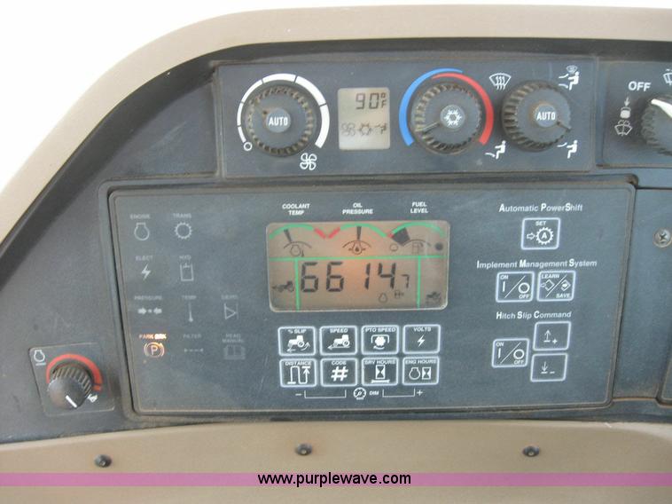 image for item 6964 2004 John Deere 8420 MFWD tractor