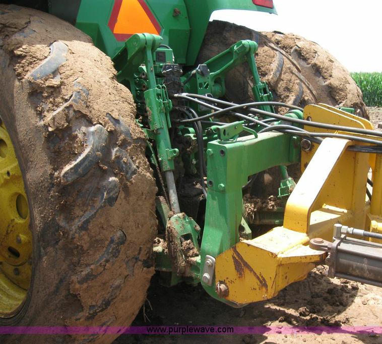 image for item 6964 2004 John Deere 8420 MFWD tractor