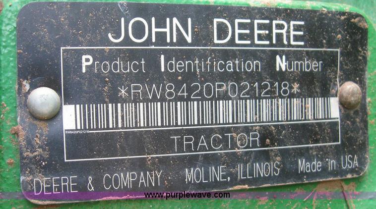 image for item 6964 2004 John Deere 8420 MFWD tractor