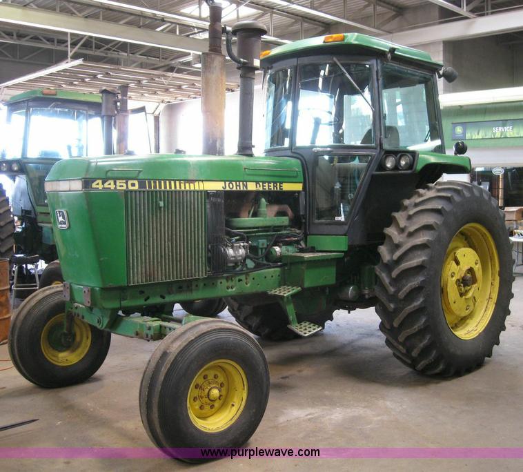 image for item 6965 1986 John Deere 4450 tractor