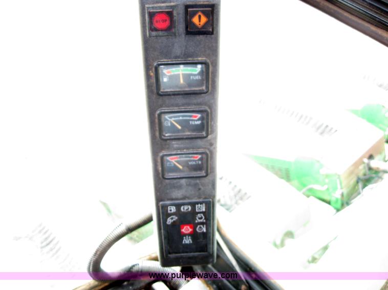 image for item 6968 1995 John Deere 7450 eight row cotton stripper