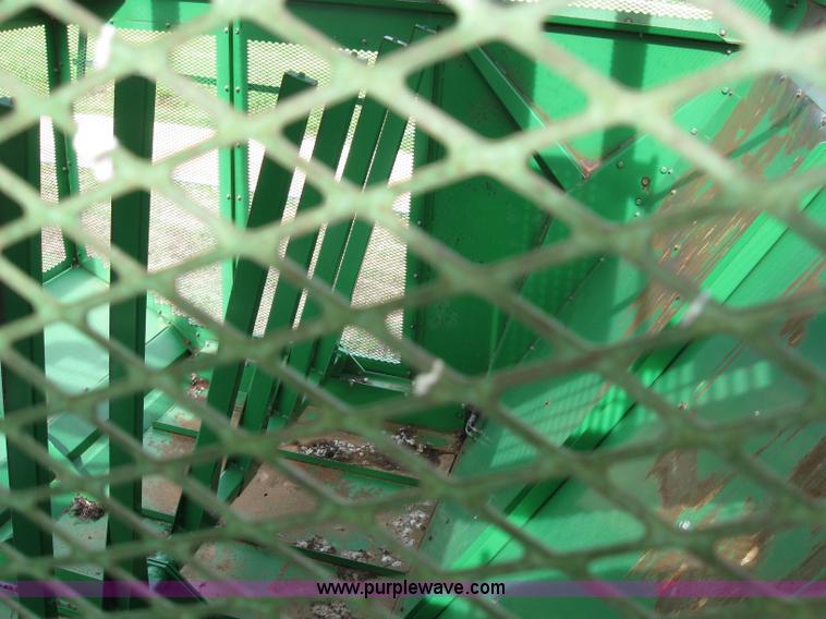 image for item 6968 1995 John Deere 7450 eight row cotton stripper