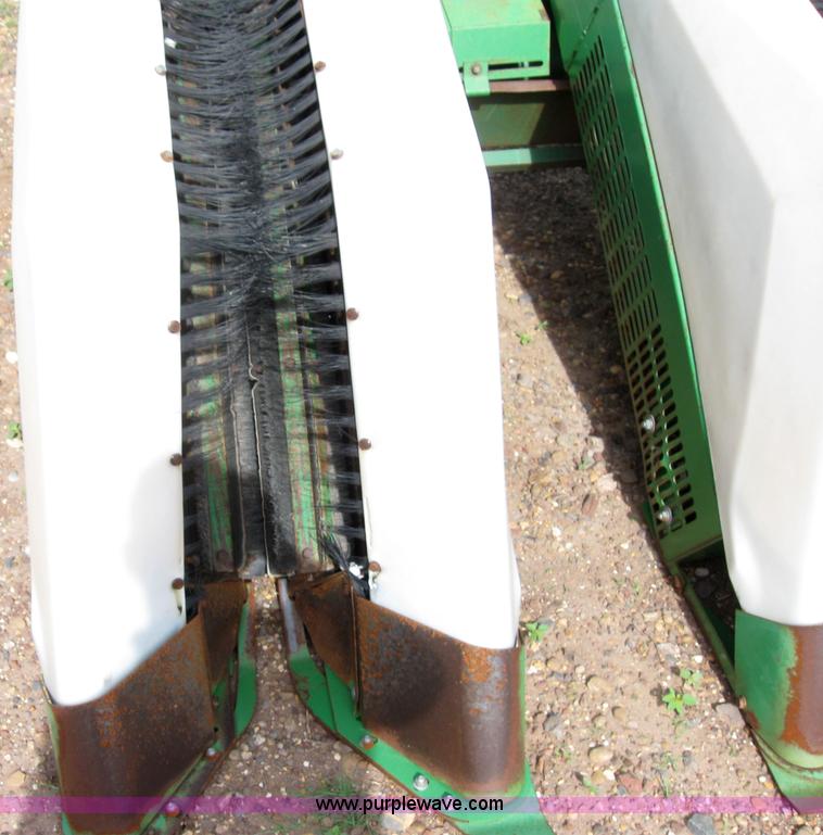 image for item 6968 1995 John Deere 7450 eight row cotton stripper