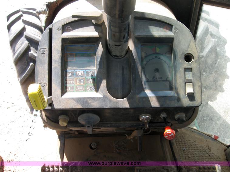 image for item 6970 1989 John Deere 4955 MFWD tractor