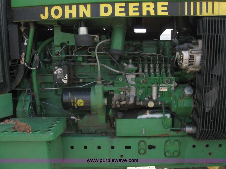 image for item 6970 1989 John Deere 4955 MFWD tractor