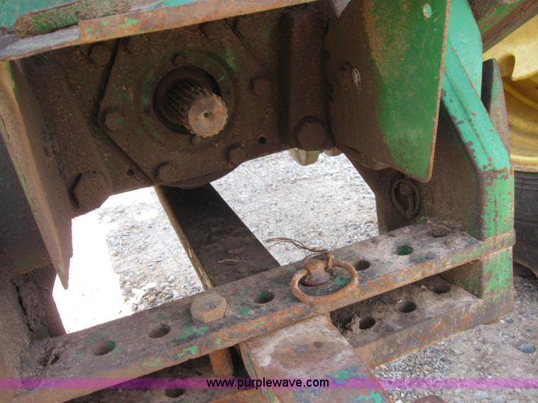 image for item 6970 1989 John Deere 4955 MFWD tractor