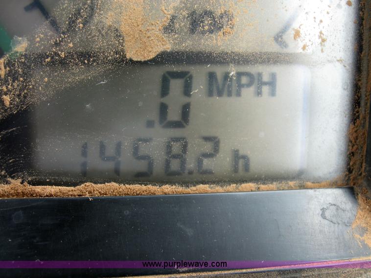 image for item 6971 1992 John Deere 4760 MFWD tractor