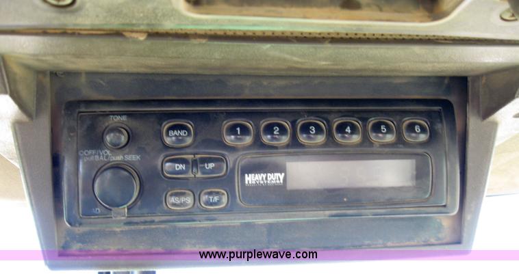 image for item 6971 1992 John Deere 4760 MFWD tractor