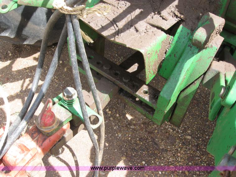 image for item 6971 1992 John Deere 4760 MFWD tractor