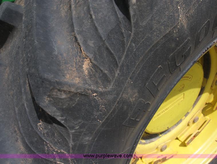 image for item 6971 1992 John Deere 4760 MFWD tractor